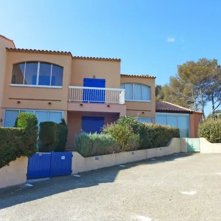 Appartement Front De Mer.2 *